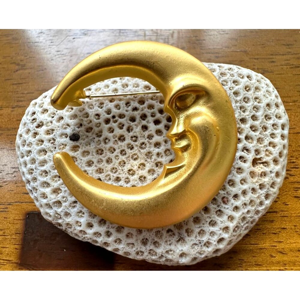 Crescent Moon Brooch Pin New Matte Gold Celestial Planet Astrology Ocean…